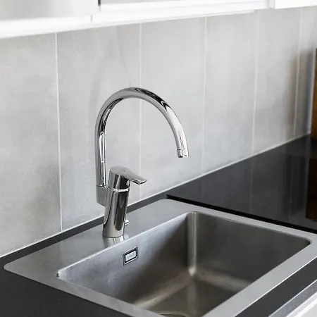 Appartement Aurajoen Tuntumassa Sijaitseva Moderni Uudisasunto! *