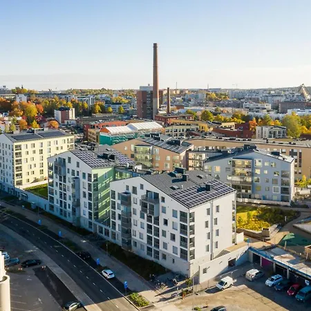 Aurajoen Tuntumassa Sijaitseva Moderni Uudisasunto! * Turku
