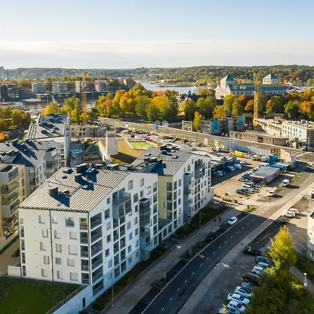 Aurajoen Tuntumassa Sijaitseva Moderni Uudisasunto! Appartement *